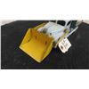 Image 2 : Lincoln Pressed Metal Dump Truck with Loader Bucket 13 1/2'' x 4'' x 4'' 