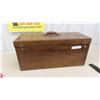 Image 1 : Wood Handled Case with Hinged Lid 12'' x 26'' x 10'' 