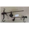 Image 1 : 2 Fur Trading Scales