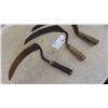 Image 2 : 4 Hand Hay Sickles 