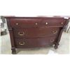 Image 2 : Mahogany Dresser 36'' x 48'' x 23'' Plus Swinging Mirror 34'' x 41''