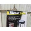 Image 2 : New Parts Counter Stool 21'' Tall 