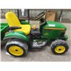 Image 2 : John Deere Ride On Battery Tractor and Trailer 