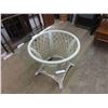 Image 2 : Wicker Glass Top Table 28'' H x 42'' Across