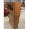 Image 2 : 4 Tier Book Shelf 60'' x 29'' x 13'' 