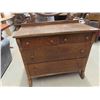 Image 2 : Oak Dresser 36'' x 40'' x 22'' with Swing Mirror 31'' x 36'' 