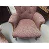 Image 8 : 2 Matching Button Back Arm Chairs 