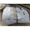 Image 1 : Tarp 80ft x 80ft 