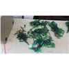 Image 8 : Tote with 17 Green Christmas Light Sets 