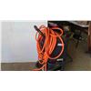 Image 8 : Mastercraft Air Compressor 2HP 5 Gallon with Hose
