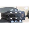 Image 2 : Hondo Electric Guitar with Hard Case 