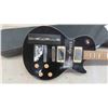 Image 9 : Hondo Electric Guitar with Hard Case 
