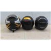 Image 2 : 3 Helmets: Artic Cat No Visor Size XXL, 2 Half Shell with Visor 