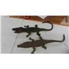Image 8 : Fisherman Room Décor: Wall Hangings, Brass Propeller & More 