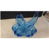 Image 2 : Chalet Art Glass (No Markings) 12'' H x 9'' W 