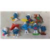 Image 8 : Raisen & Smurf Figures