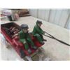 Image 4 : Cast 8 Horses Pulling Wagon with Barrels 32'' Long 