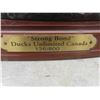 Image 2 : Ducks Unlimited 136/800 ''Strong Bond'' 14'' x 11'' T 
