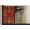 Image 2 : 2007 US MINT SET (UNC) P/D IN PLASTIC CARDS