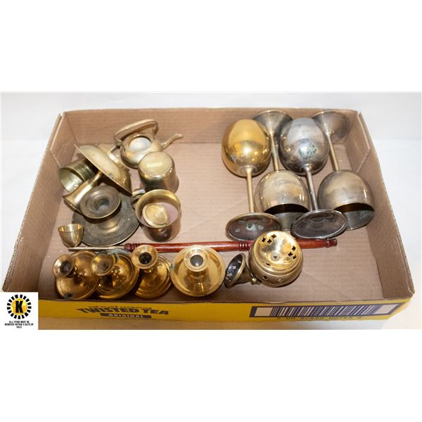 DECORATIVE BRASS ITEMS ASSORTED
