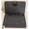 Image 1 : UNIVERSAL WIRED KEYBOARD WITH FOLDING