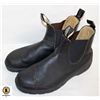 Image 1 : MENS BLUNDSTONE SIZE 11 BOOTS HAVE SOME WEAR