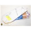 Image 1 : NEW MAKEUP BRUSH SET IN CARRYING CASE
