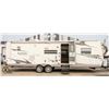 Image 3 : UNRESERVED! 2008 ROCKWOOD RV 28FT