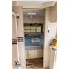 Image 8 : UNRESERVED! 2008 ROCKWOOD RV 28FT