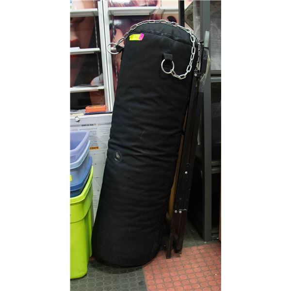 CENTURY CANAS PUNCHING BAG