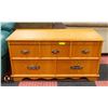 Image 2 : VINTAGE CEDAR HOPE/BLANKET CHEST- MEASURES