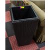Image 1 : POLYRATTAN WICKER PLANTER 14" W 28" H