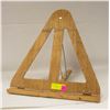 Image 1 : VINTAGE WOODEN EASEL