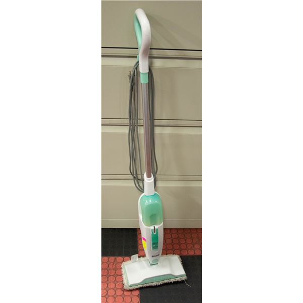 SHARK STEAM MOP
