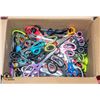 Image 1 : BOX OF SCISSORS