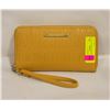 Image 1 : STEVE MADDEN ZIPPERED WALLET
