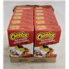 Image 1 : CASE WITH 12 BOXES OF CHEETOS MAC & CHEESE