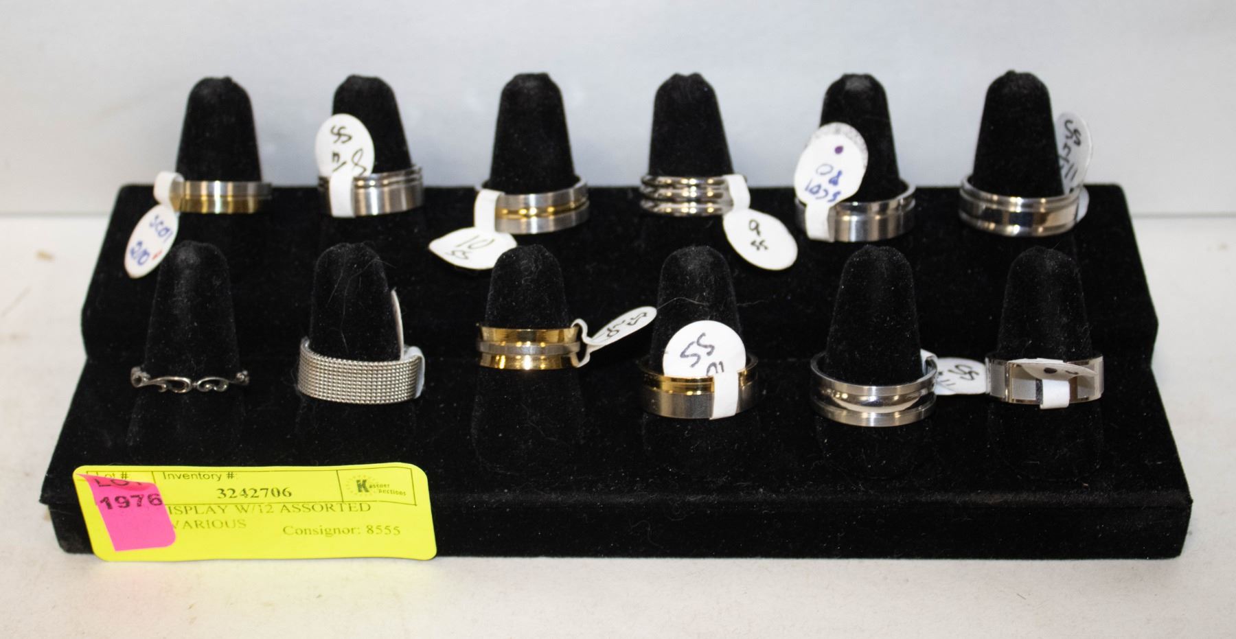 RING DISPLAY W/12 ASSORTED RINGS VARIOUS