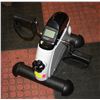 Image 1 : UNDER TABLE CYCLE MACHINE