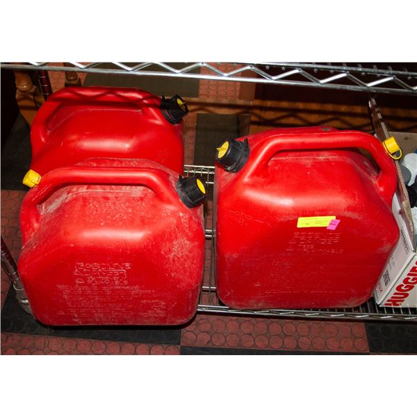 LOT OF 3 FUEL TANKS