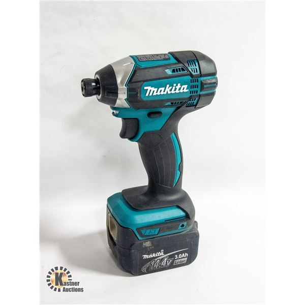 MAKITA POWER DRILL WORKING
