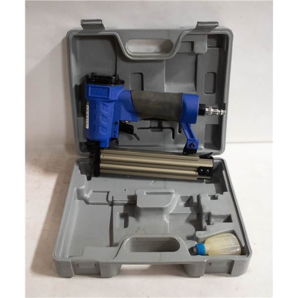 AIR GUN NAILER SET IN CASE