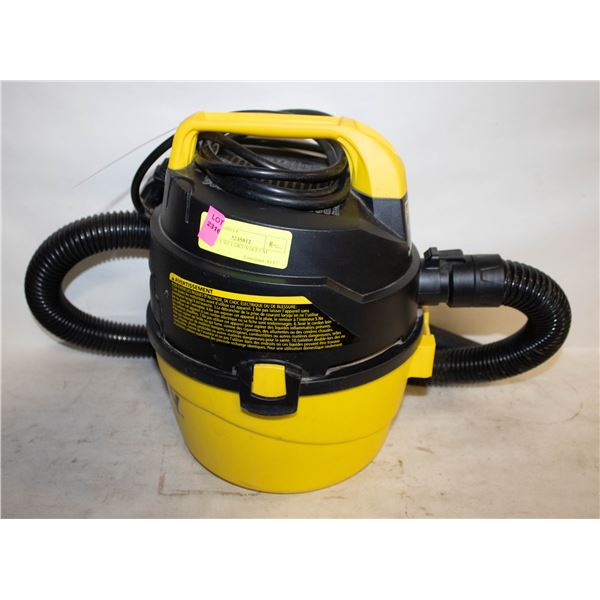 STANLEY WET/DRY VACUUM