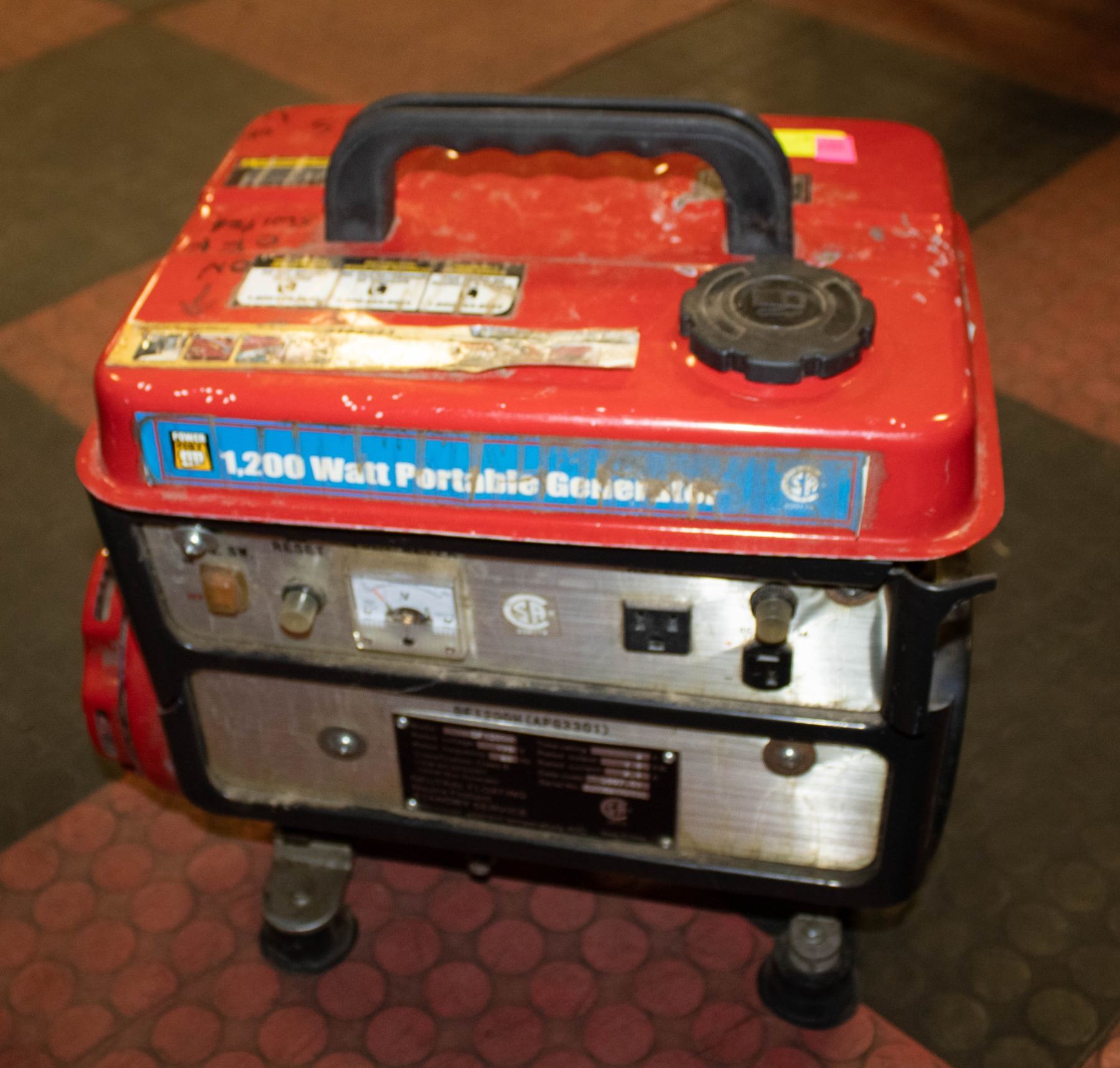 POWER FIST 1200 PORTABLE GENERATOR
