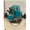 Image 2 : Makita Plunge Router 3512BR