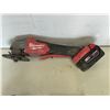 Image 2 : Milwaukee 41/2 5" Grinder & Milwaukee M12/M18 Charger
