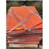 Image 2 : Pallet lot - Pallet of Orange shelf panels for steel racking (37 5/16 x 20 1/16 x 1 1/16") & (37 5/1