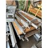 Image 2 : Group lot - Scaffolding platforms (Approx. 5) - Galvanized wire track - Fiberglass panels, fiberglas