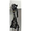 Image 2 : Petzl - Safety Harness (refer to the last picture for size)