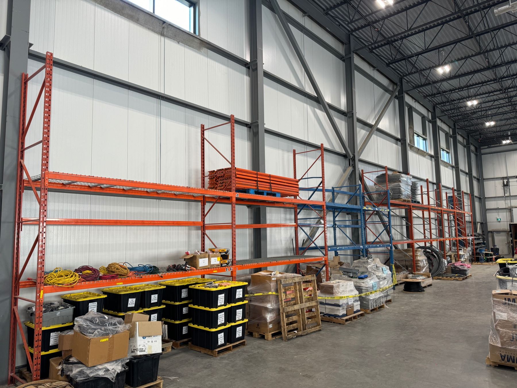 Industrial Pallet Racking - 15 Vertical Uprights (16ft x 42in) /5 ...
